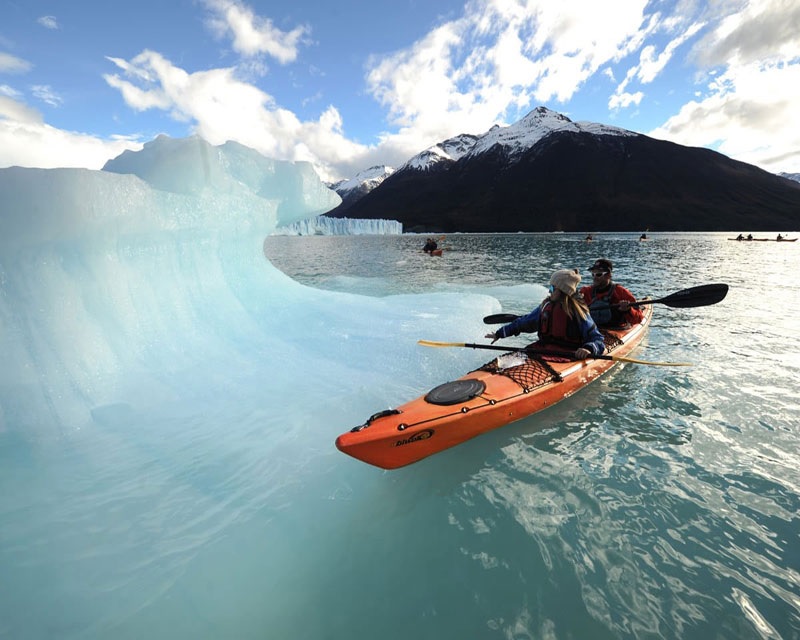 Kayak junto al Glaciar